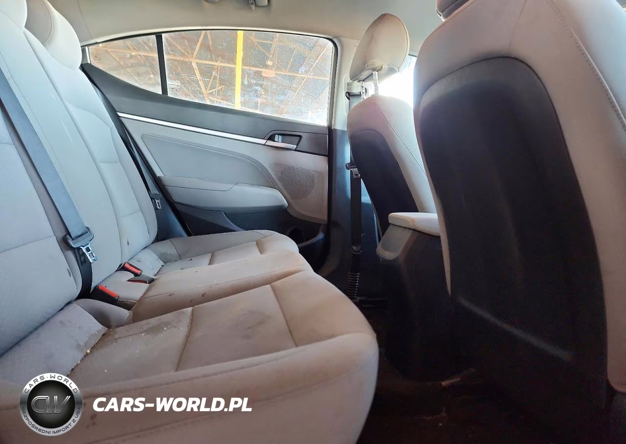 2019 Hyundai Elantra Sel VIN:5NPD84LF1KH424357 - 10