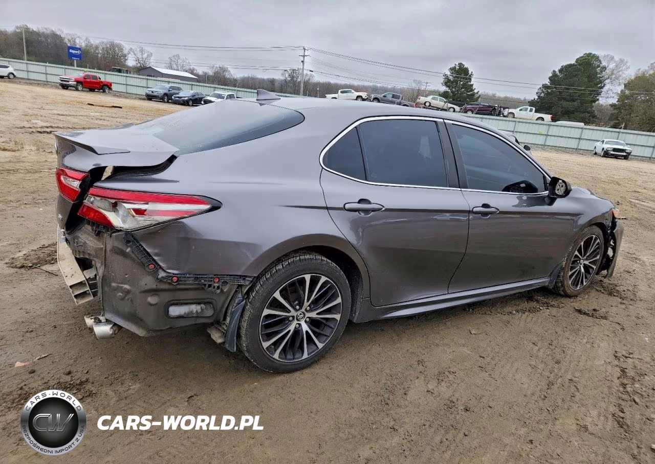 2019 Toyota Camry L VIN:4T1B11HK2KU784089 - 3