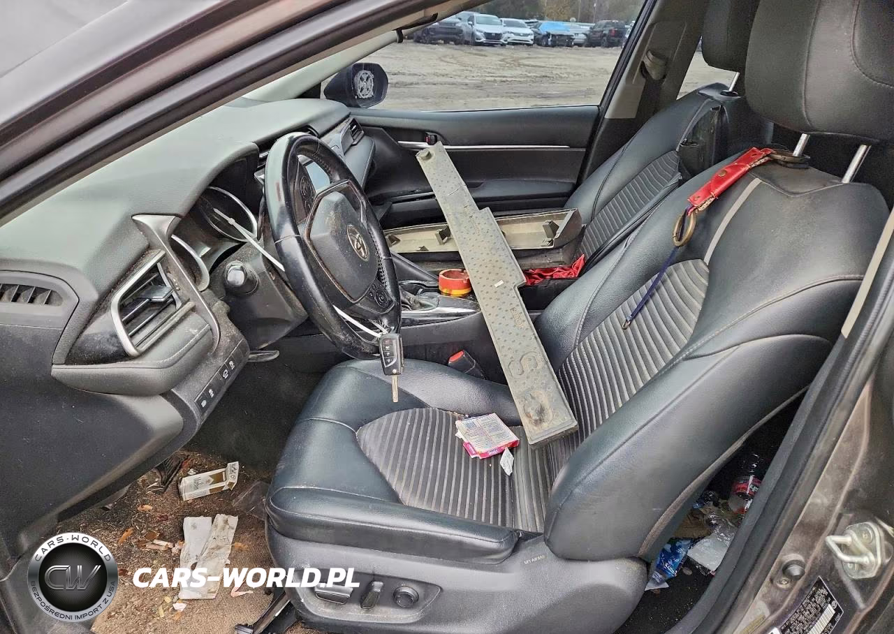 2019 Toyota Camry L VIN:4T1B11HK2KU784089 - 7