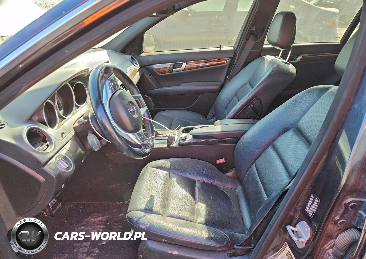 2012 Mercedes-Benz C 300 4Matic VIN:WDDGF8BB7CR193425 - 7