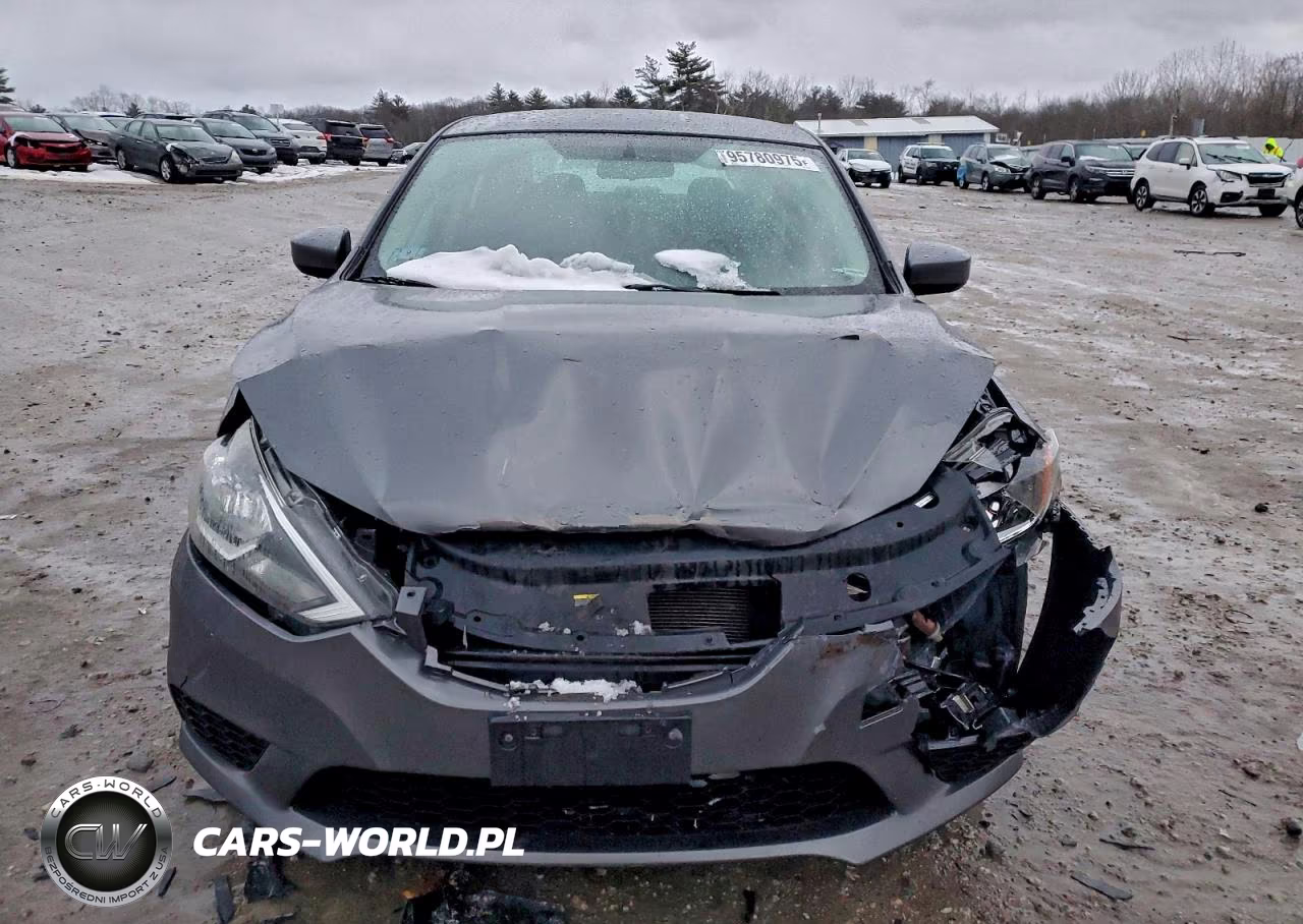 2017 Nissan Sentra S VIN:3N1AB7AP5HL696665 - 5