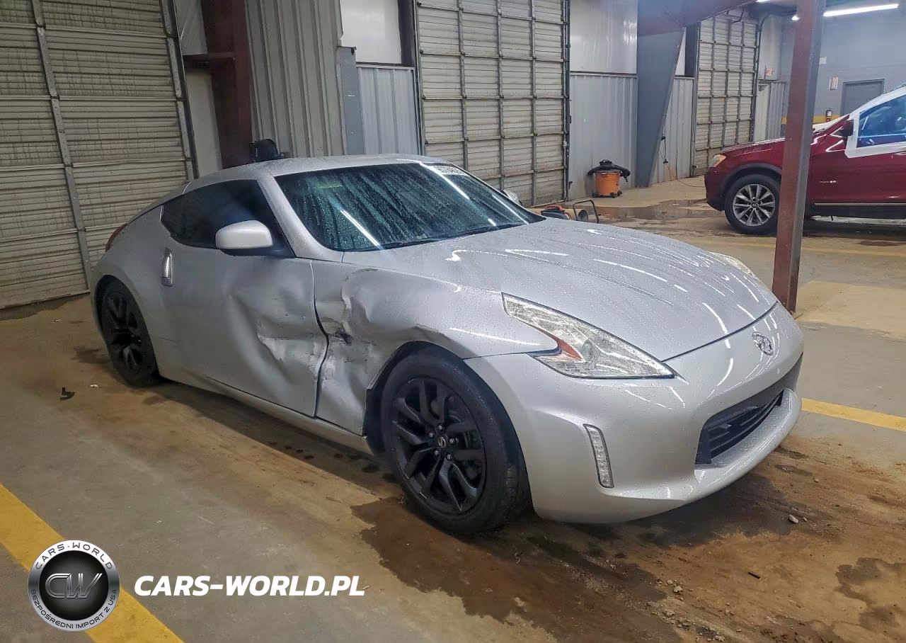 2015 Nissan 370Z Base VIN:JN1AZ4EH7FM443556 - 4