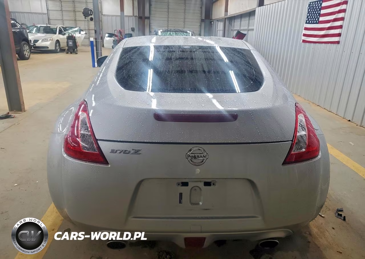 2015 Nissan 370Z Base VIN:JN1AZ4EH7FM443556 - 6