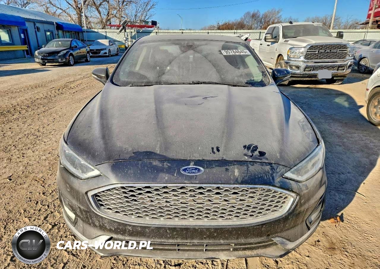2019 Ford Fusion Titanium VIN:3FA6P0D90KR116354 - 5