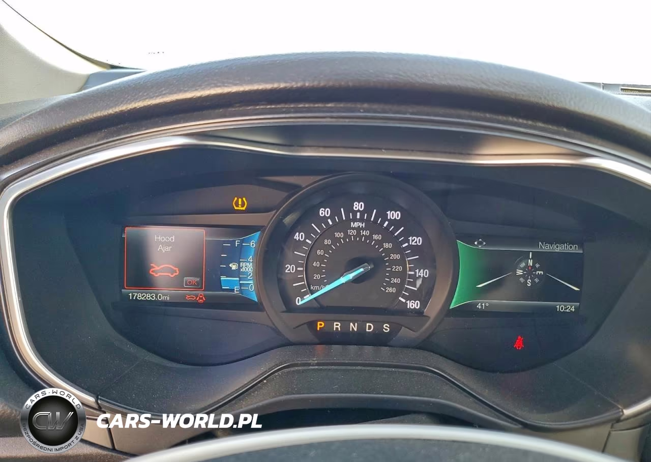 2019 Ford Fusion Titanium VIN:3FA6P0D90KR116354 - 9