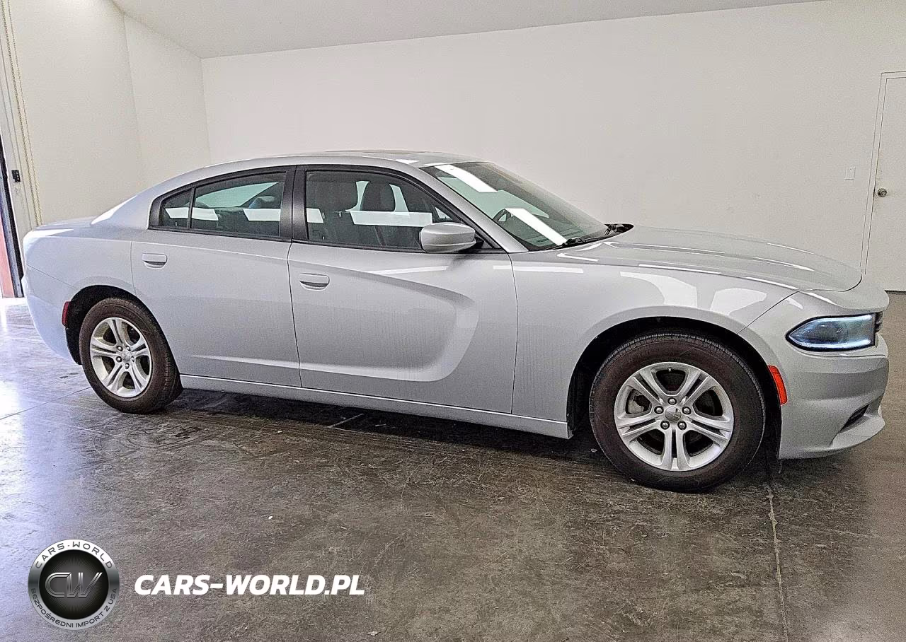 2022 Dodge Charger Sxt VIN:2C3CDXBG3NH157243 - 4