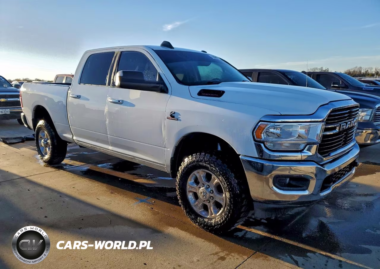2019 Ram 2500 Big Horn VIN:3C6UR5DL9KG563823 - 4