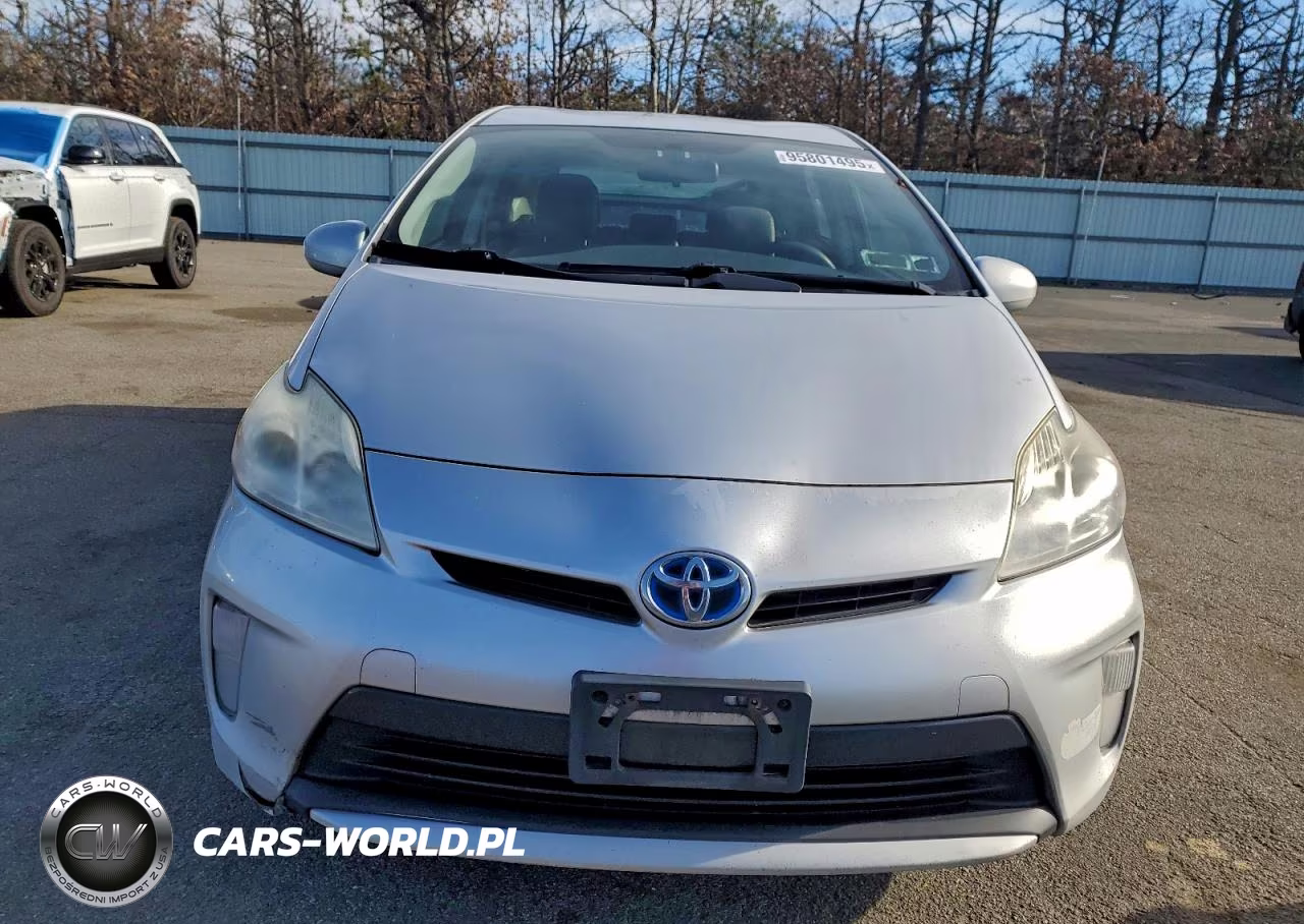 2013 Toyota Prius VIN:JTDKN3DU8D5579322 - 5