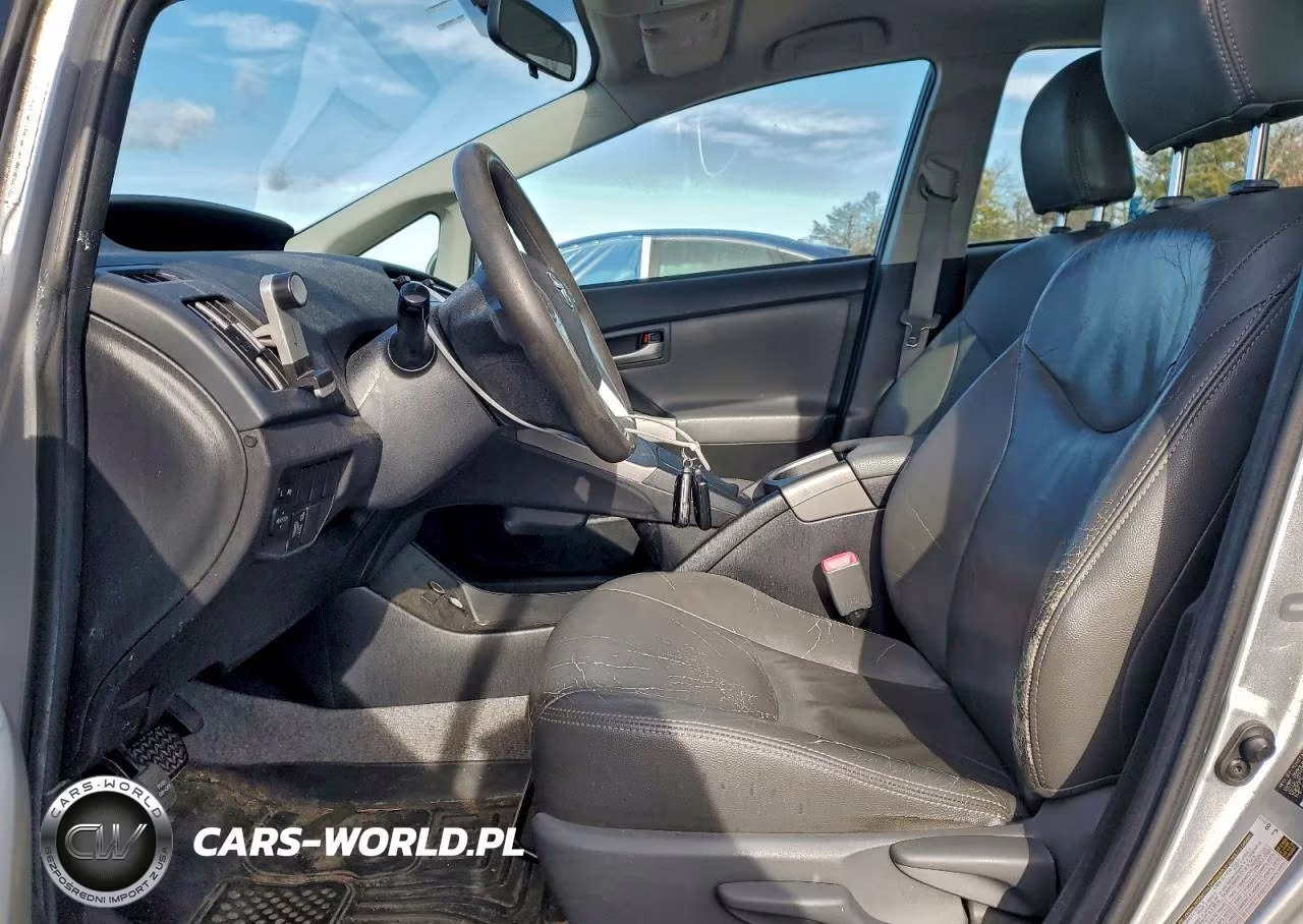 2013 Toyota Prius VIN:JTDKN3DU8D5579322 - 7
