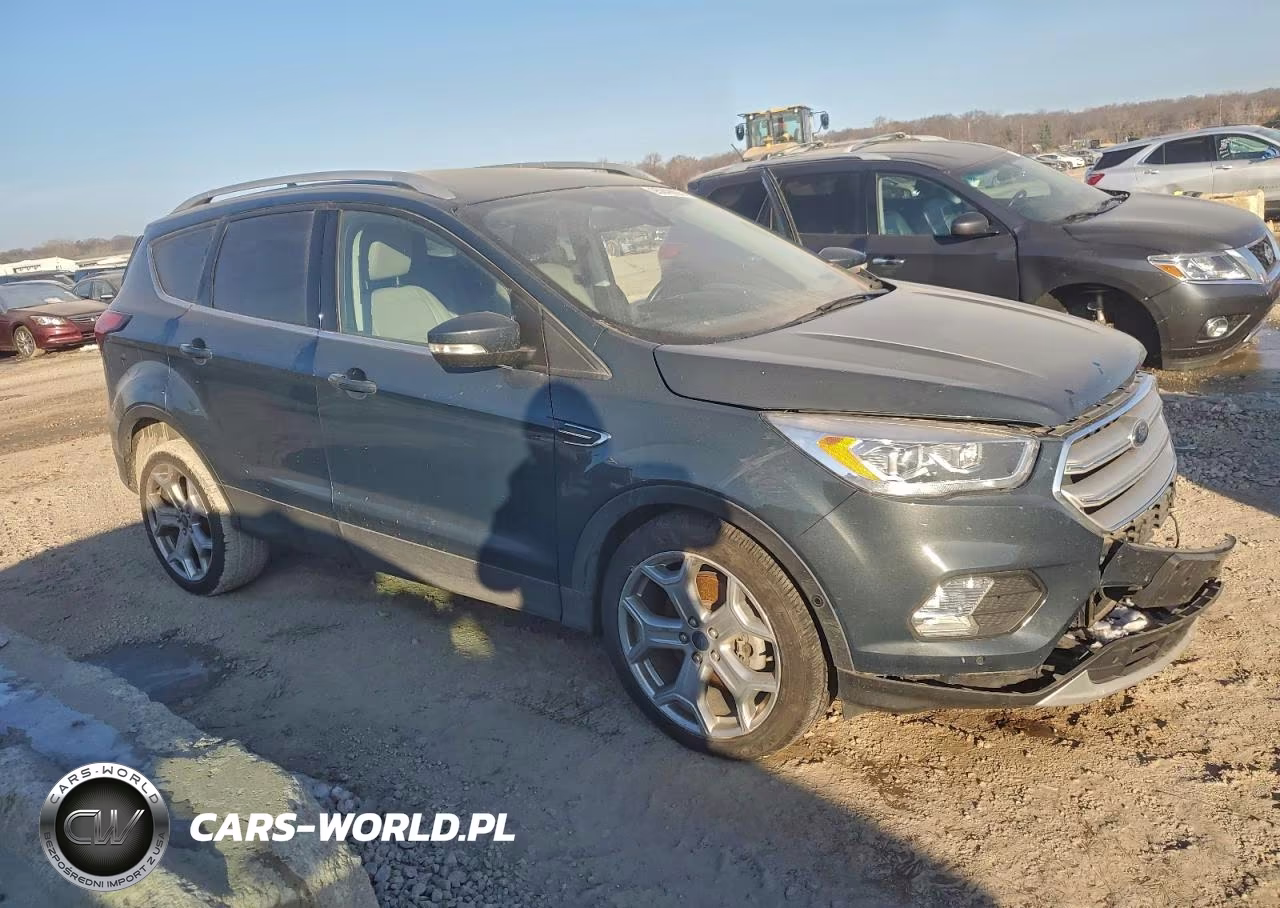 2019 Ford Escape Titanium VIN:1FMCU9J95KUC32779 - 4