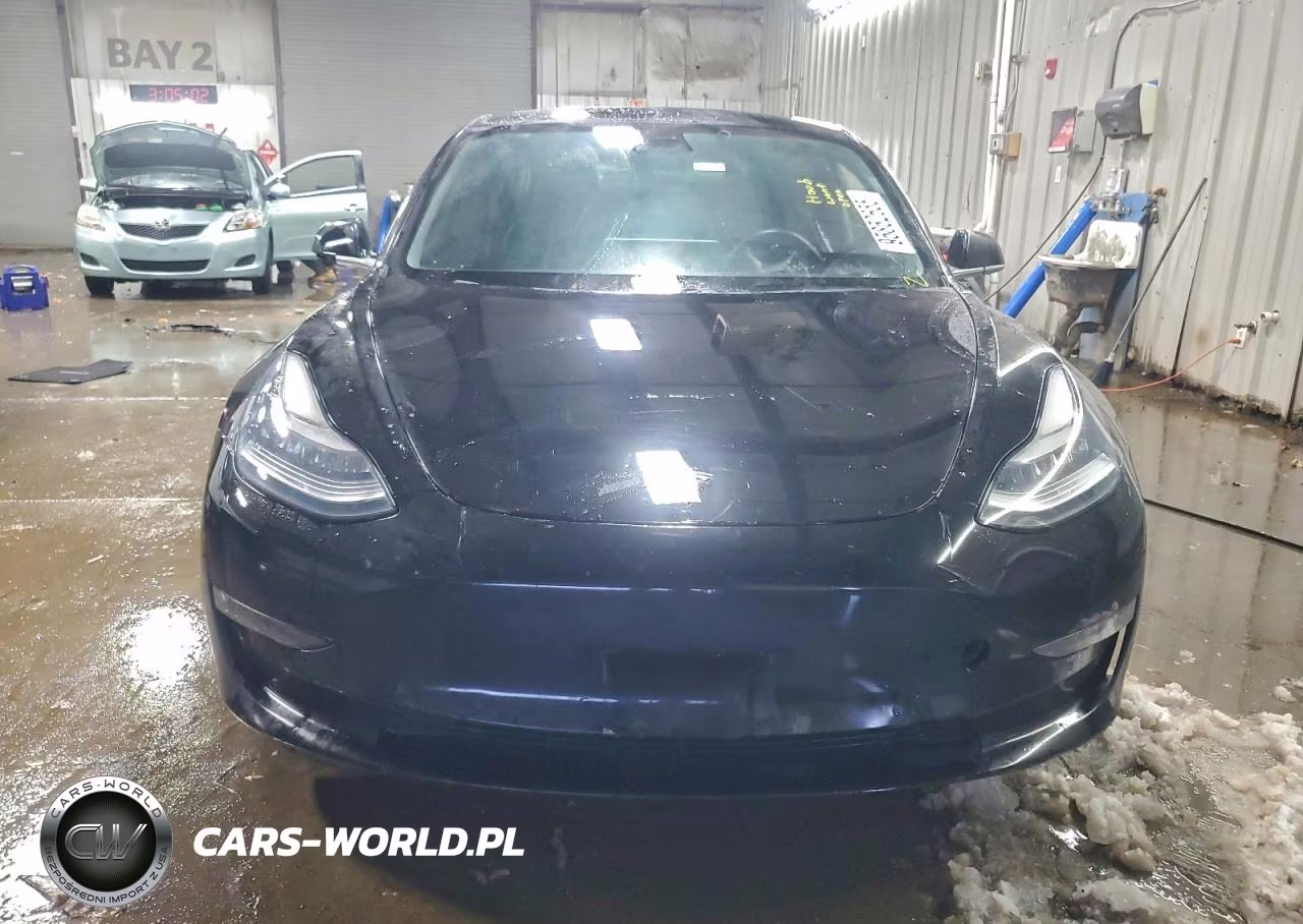 2020 Tesla Model 3 VIN:5YJ3E1ECXLF742063 - 5