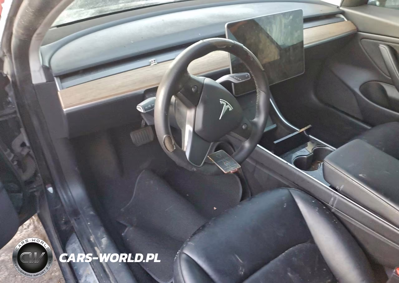 2020 Tesla Model 3 VIN:5YJ3E1ECXLF742063 - 8
