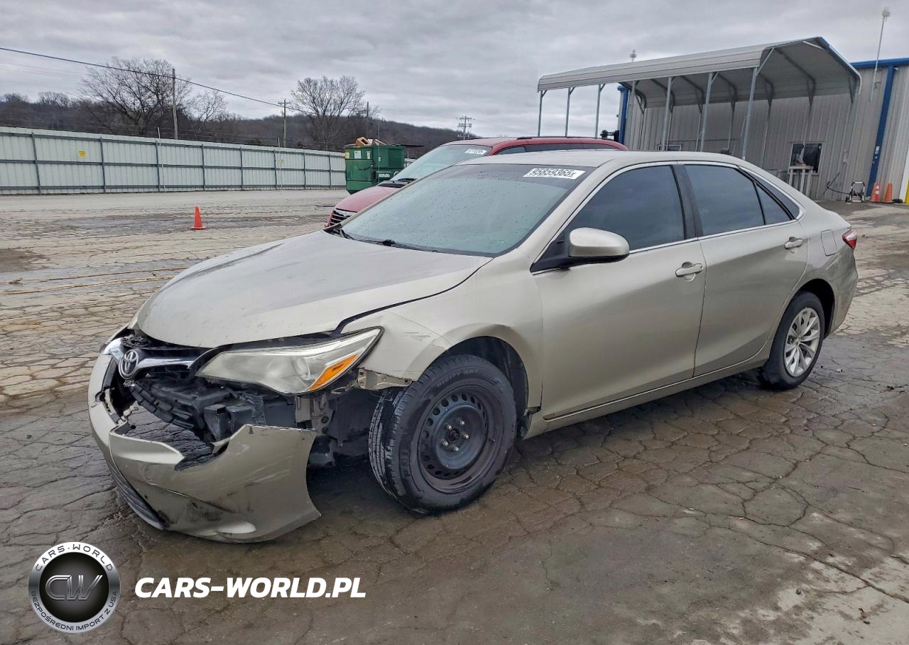 2016 Toyota Camry Le