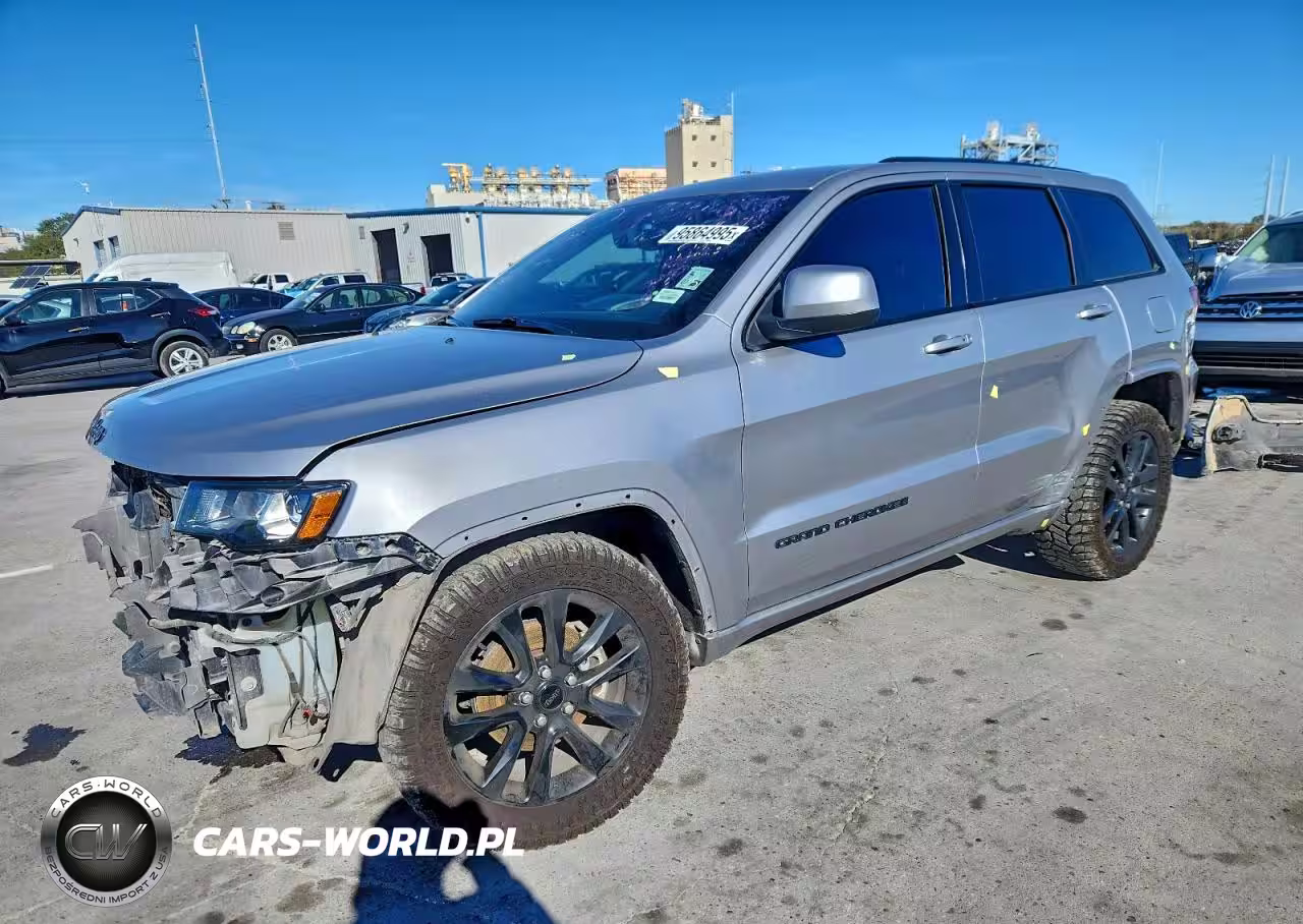 2017 Jeep Grand Cherokee Laredo