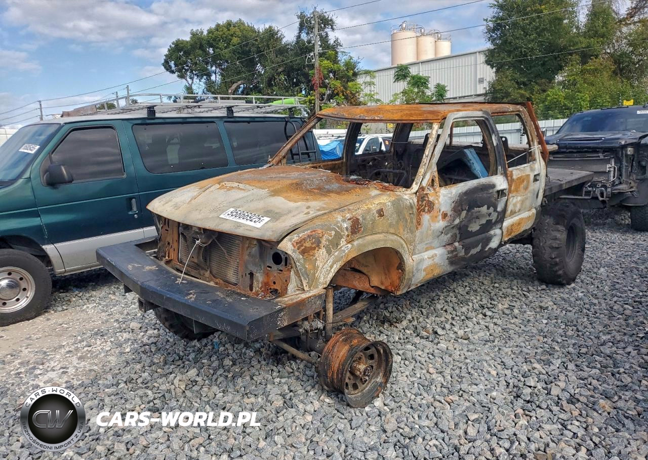 2002 Chevrolet S 10 Flatbed Truck