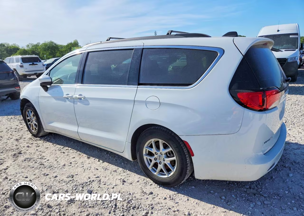 2021 Chrysler Voyager Lxi VIN:2C4RC1DG2MR515377 - 2