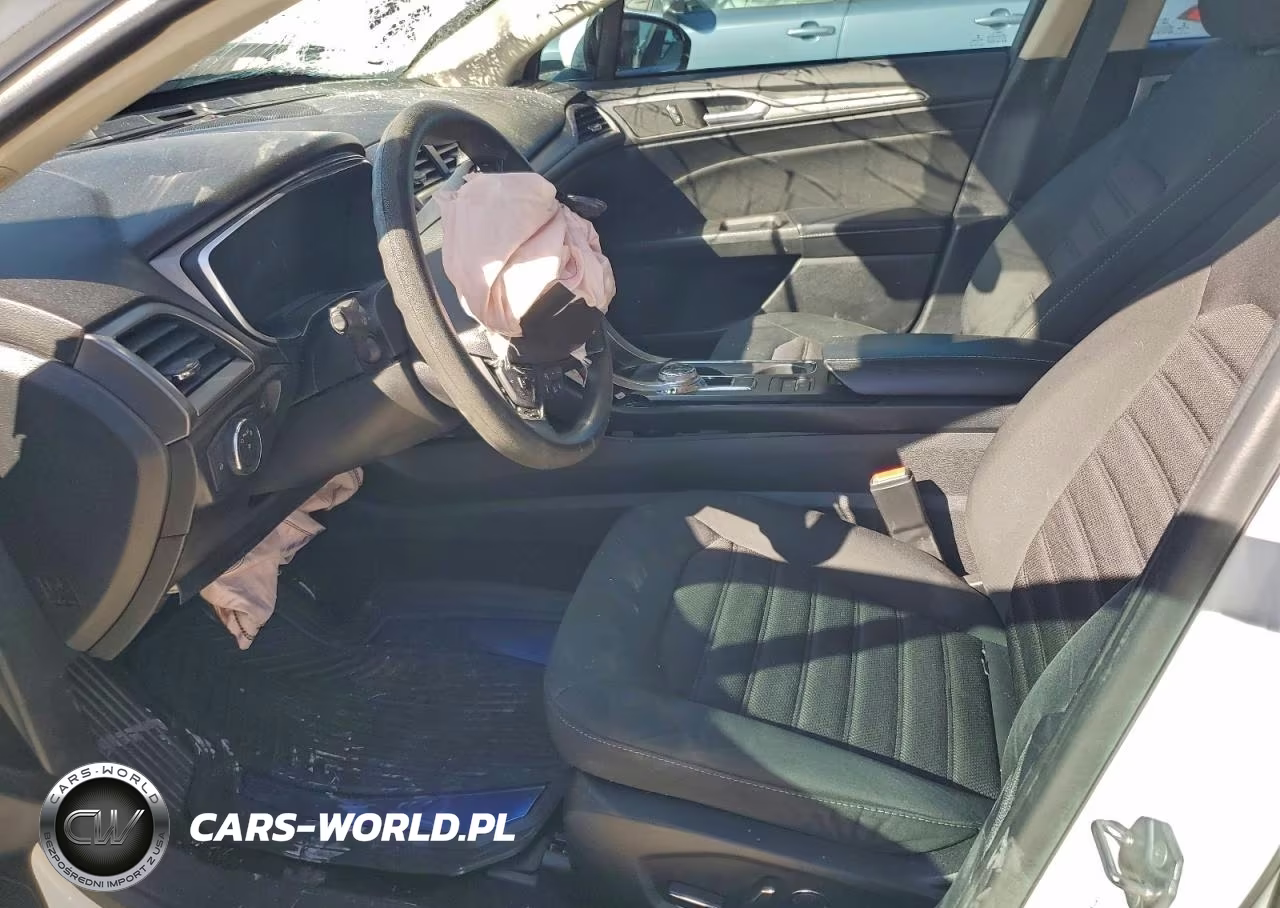 2019 Ford Fusion Se VIN:3FA6P0LU5KR105081 - 7
