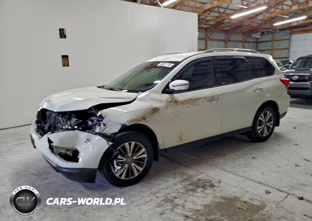 2018 Nissan Pathfinder S