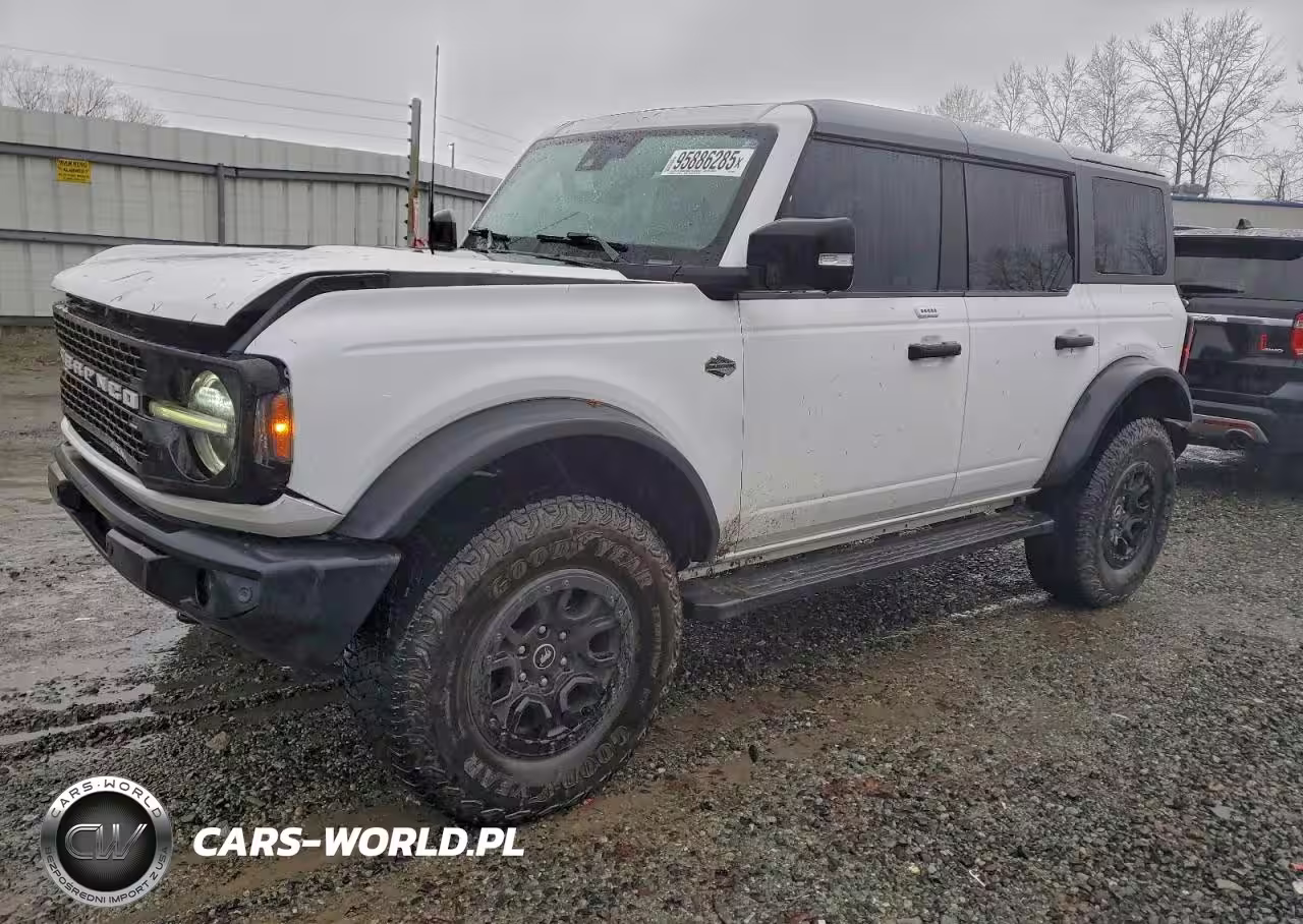 2022 Ford Bronco Base