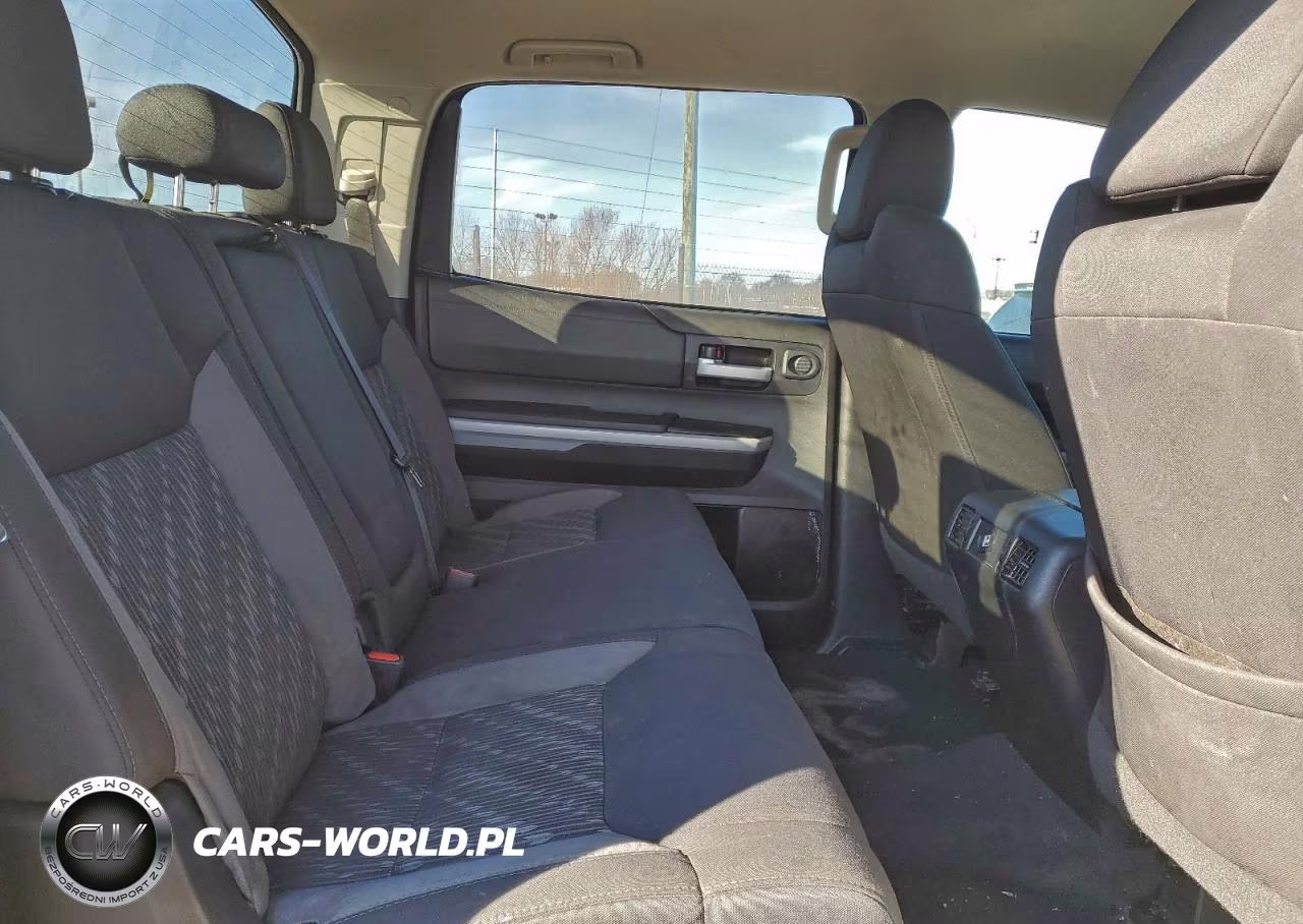 2019 Toyota Tundra Crewmax Sr5 VIN:5TFEY5F15KX246077 - 10
