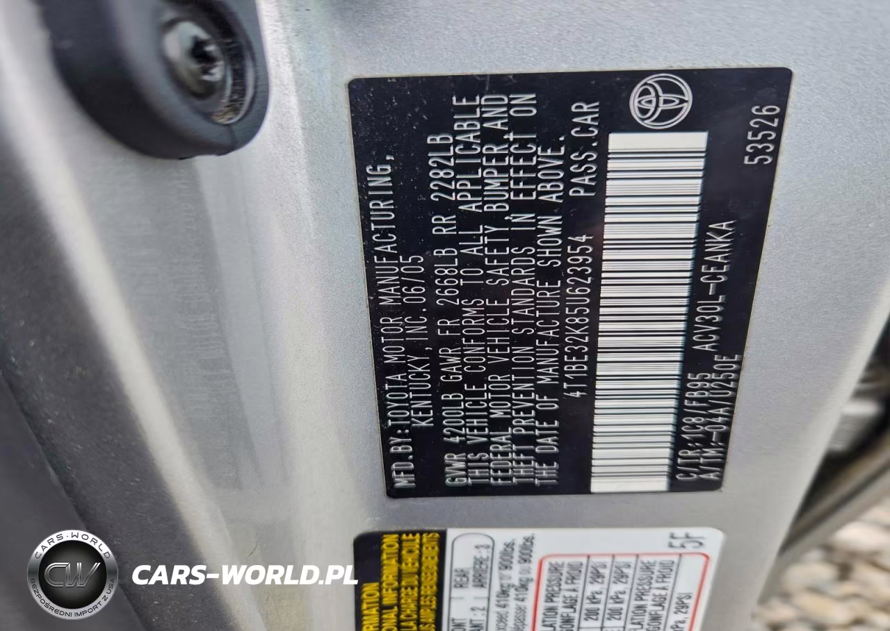 2005 Toyota Camry Le VIN:4T1BE32K85U623954 - 12