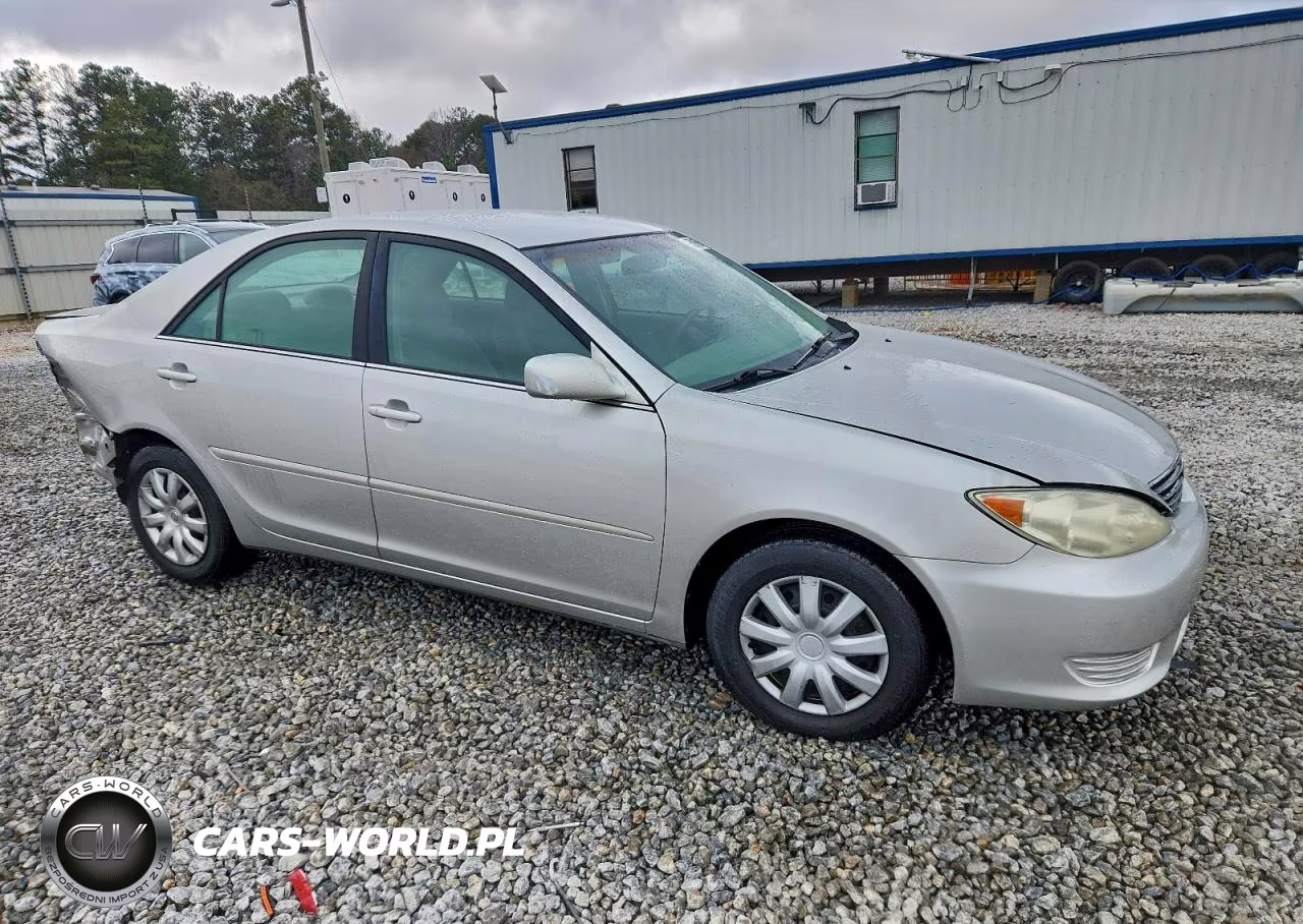 2005 Toyota Camry Le VIN:4T1BE32K85U623954 - 4