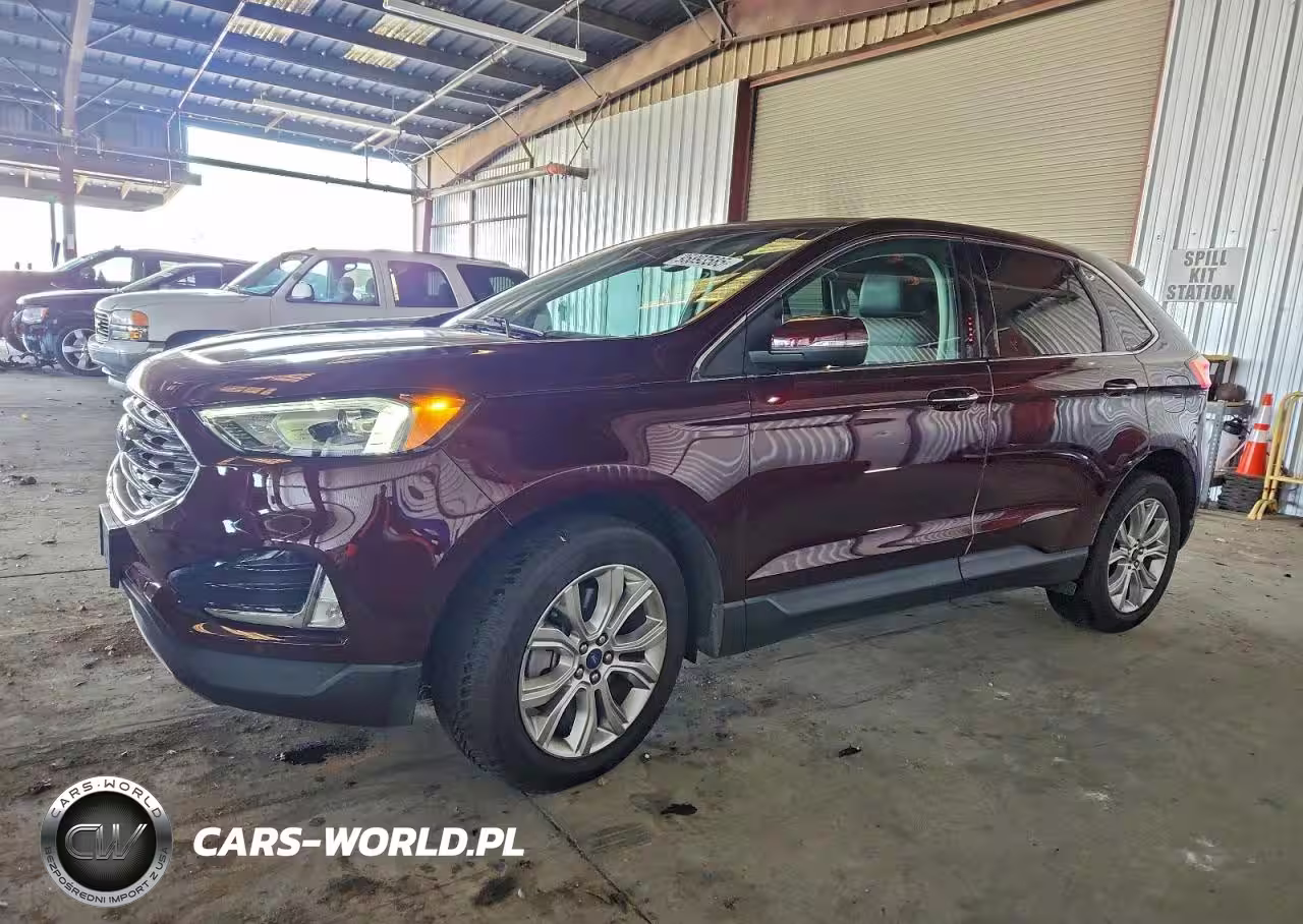 2021 Ford Edge Titanium