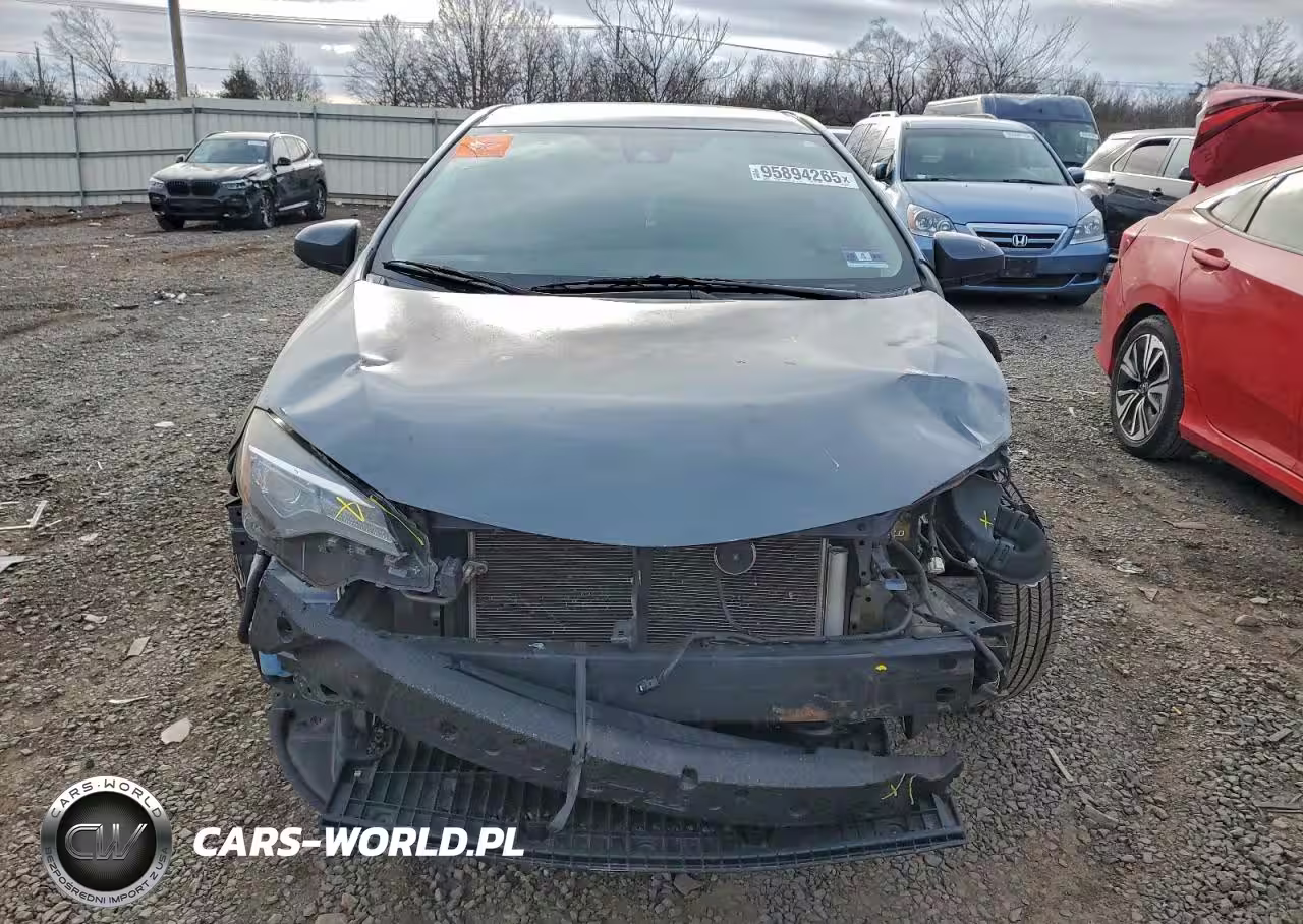 2018 Toyota Corolla L VIN:5YFBURHE5JP849002 - 5