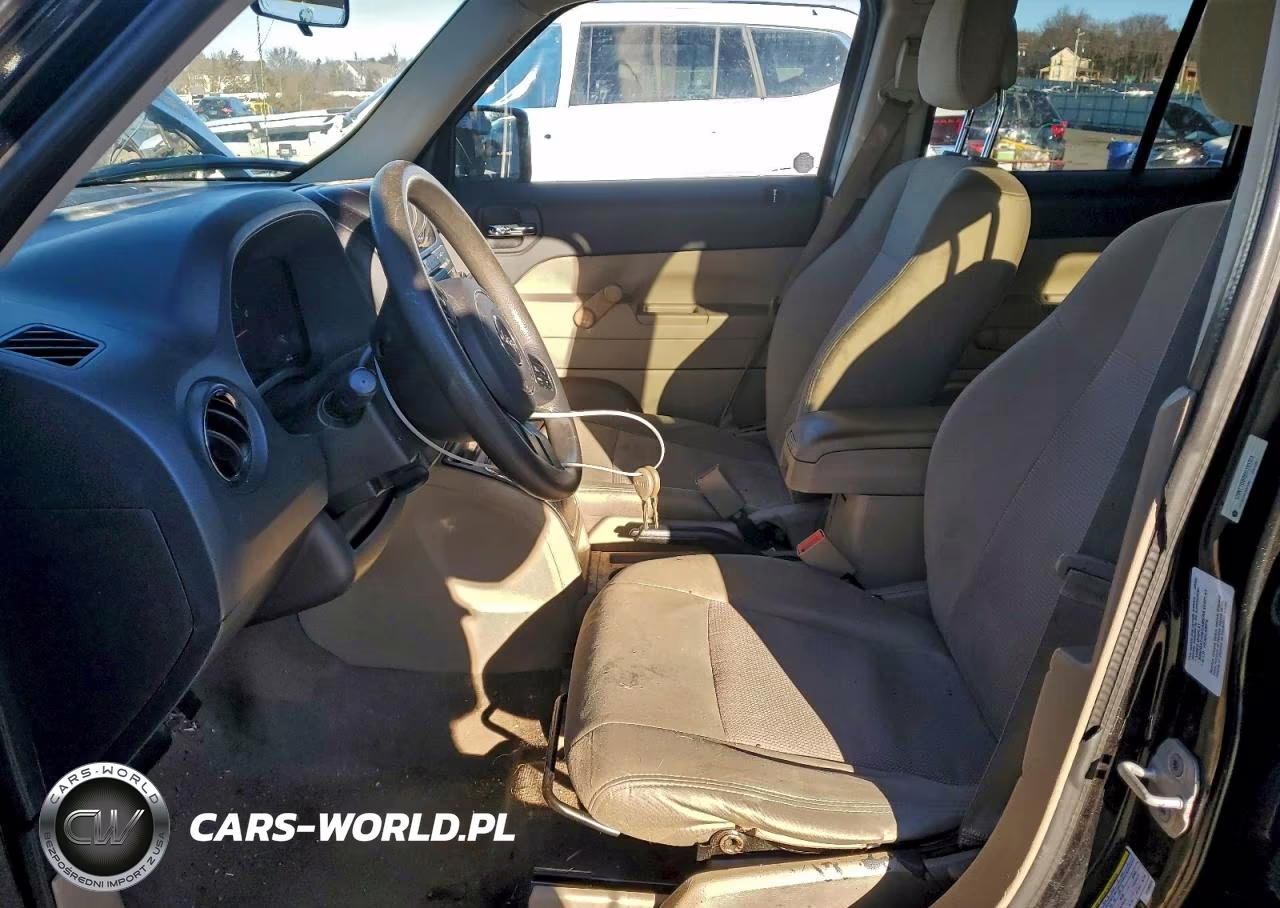 2011 Jeep Patriot Sport VIN:1J4NT1GB0BD195324 - 7
