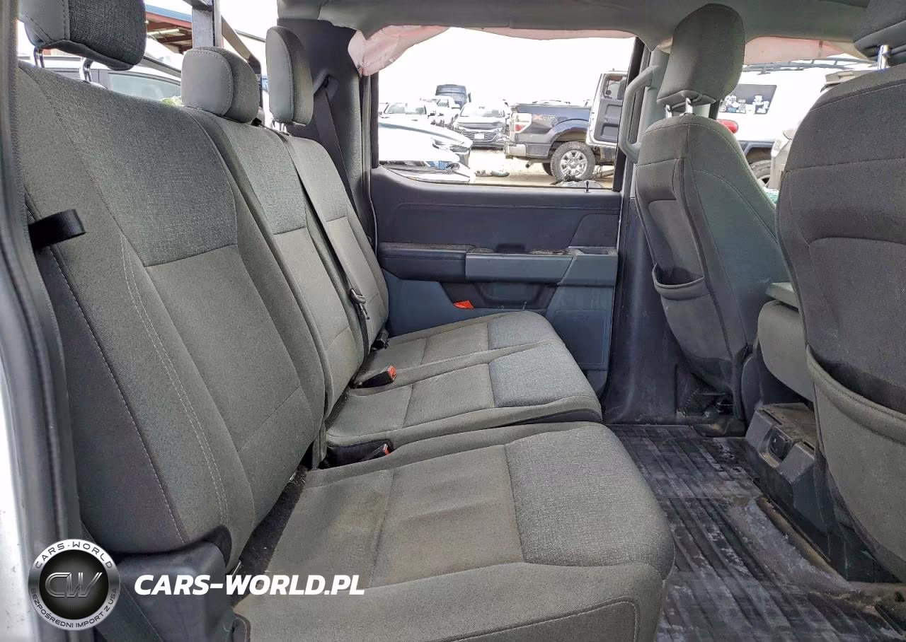 2024 Ford F150 Xlt VIN:1FTFW3L54RKD79586 - 10