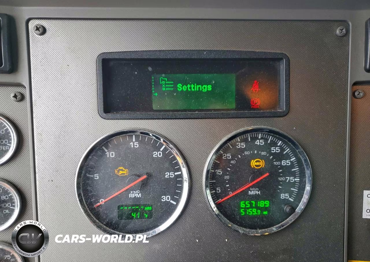 2012 Kenworth T370 Box Truck VIN:2NKHHM6X2CM336018 - 9