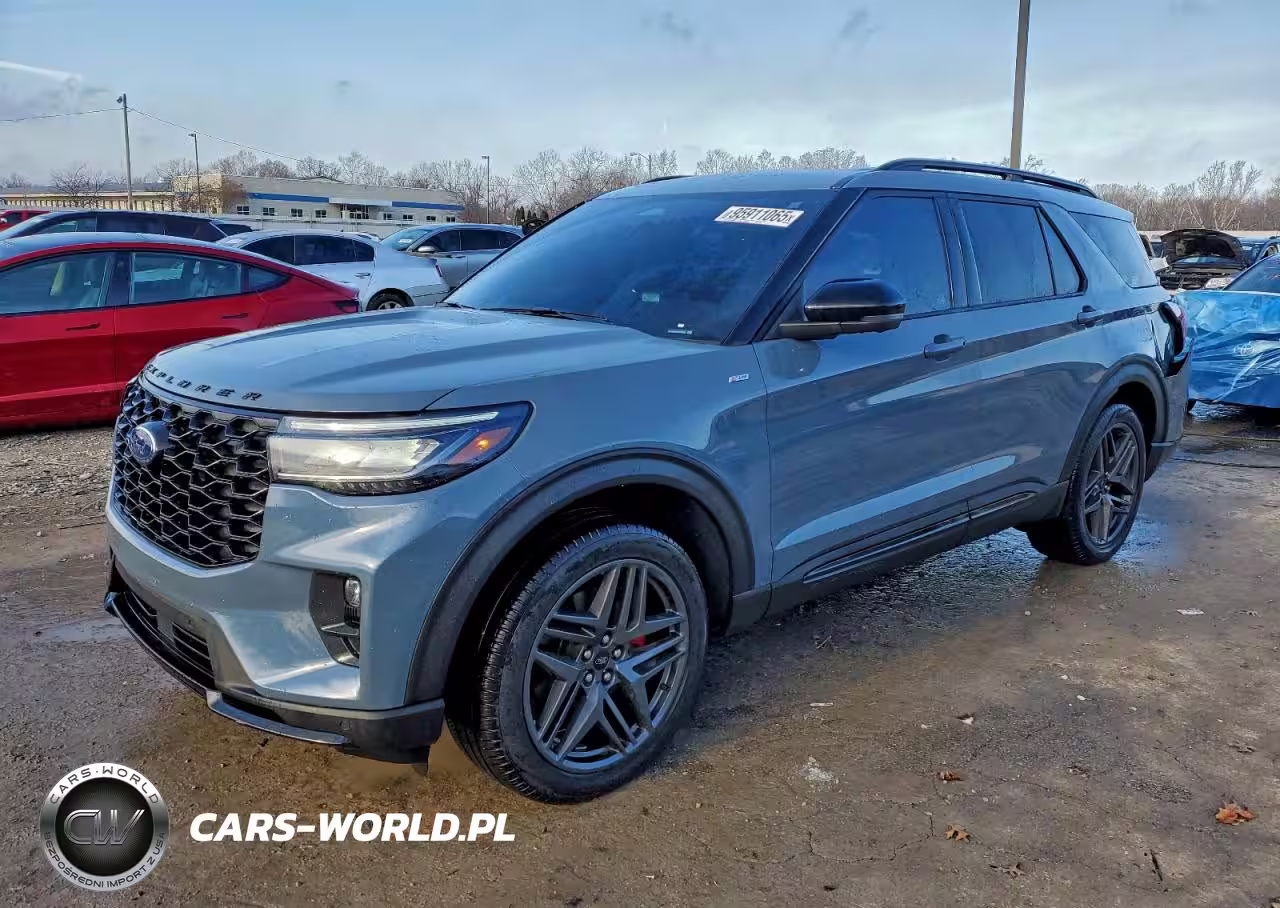 2025 Ford Explorer St-Line