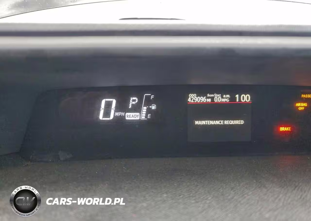 2015 Toyota Prius C VIN:JTDKDTB34F1582919 - 9