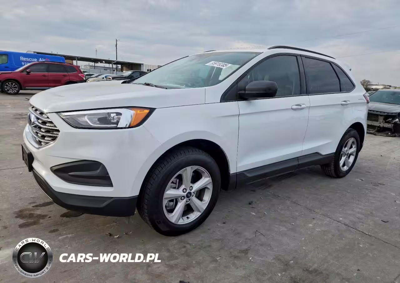 2022 Ford Edge Se