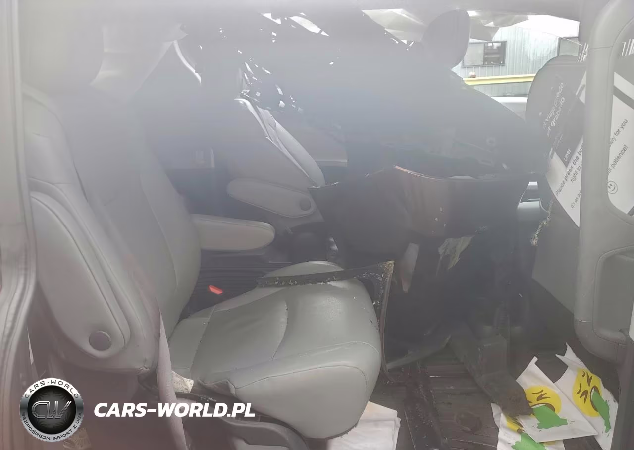 2023 Toyota Sienna Xle VIN:5TDJSKFC3PS103772 - 11