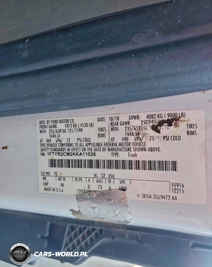 2019 Ford Transit 250 Delivery Van VIN:1FTYR2CM2KKA11026 - 13