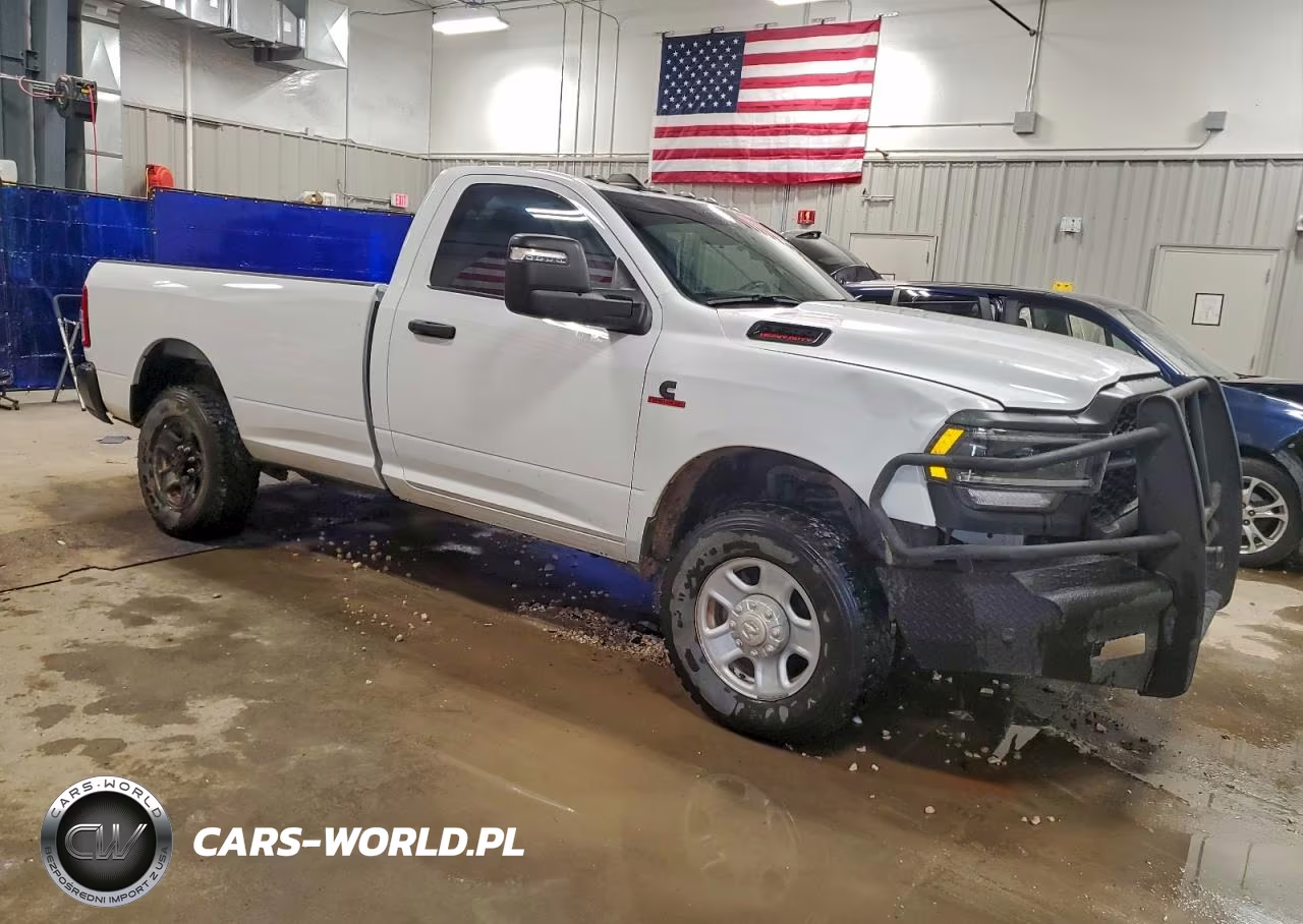 2023 Ram 3500Tradesman Reg 6 VIN:3C63R3AL1PG601220 - 4