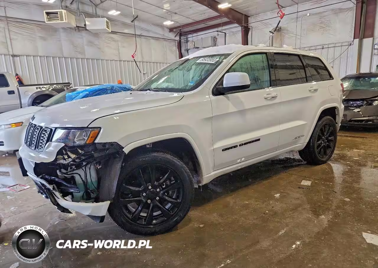 2018 Jeep Grand Cherokee Laredo