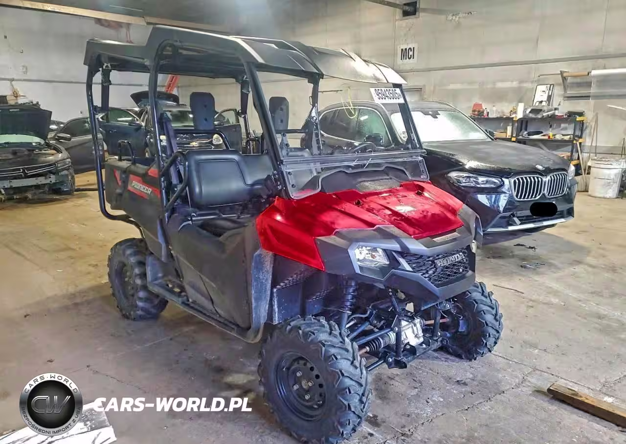 2018 Honda Pioneer 700 Utility Vehicle