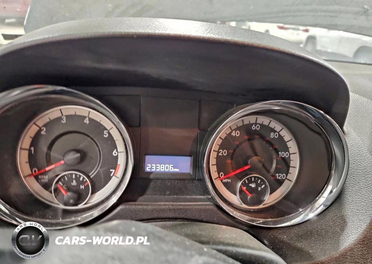 2019 Dodge Grand Caravan Sxt VIN:2C4RDGCG2KR692445 - 9