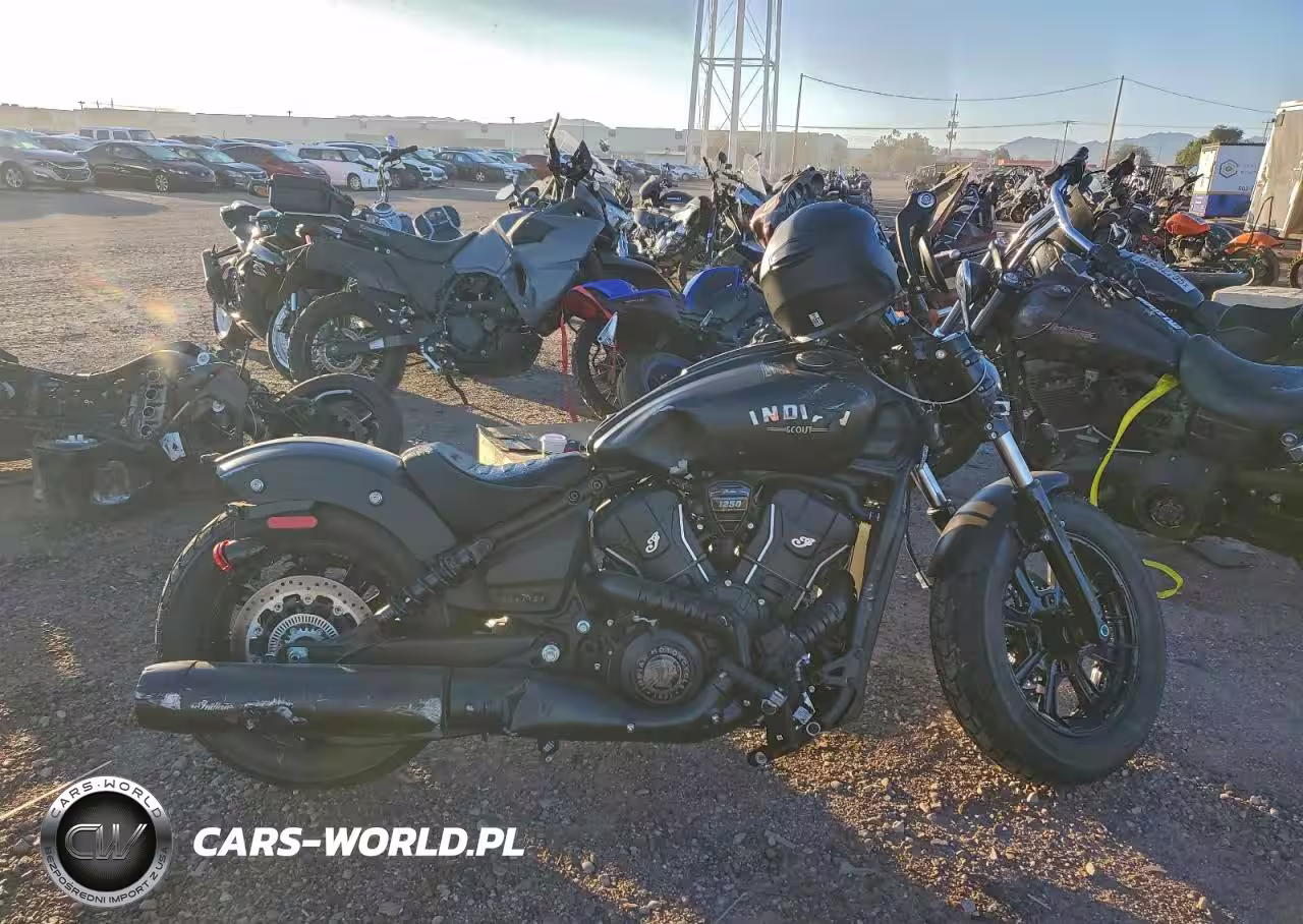 2025 Indian Motorcycle Co. Scout Bobber Limited +Tech