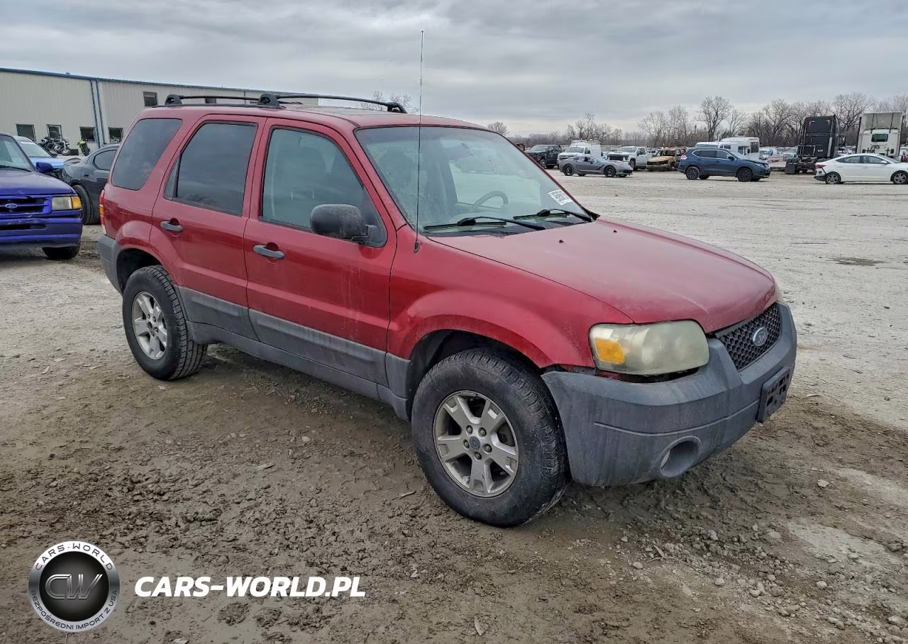 2007 Ford Escape Xlt VIN:1FMYU03187KA20776 - 4