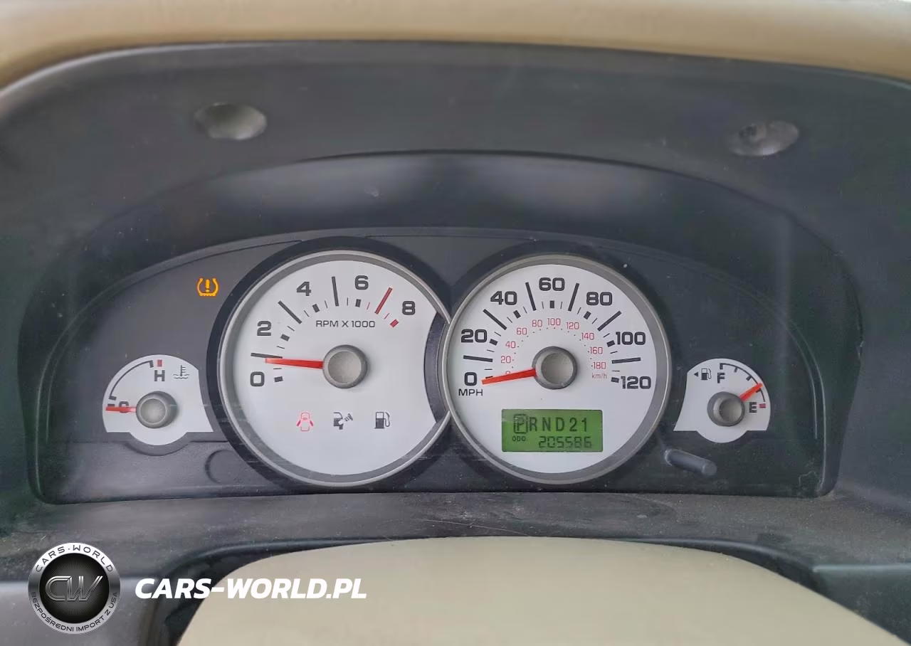 2007 Ford Escape Xlt VIN:1FMYU03187KA20776 - 9