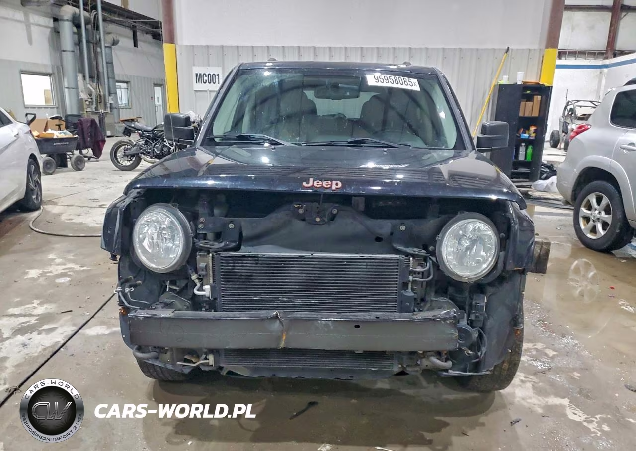 2016 Jeep Patriot Sport VIN:1C4NJRBB3GD734088 - 5