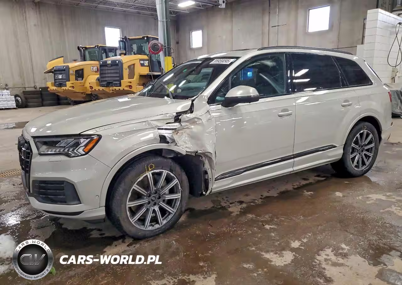 2023 Audi Q7 Premium Plus