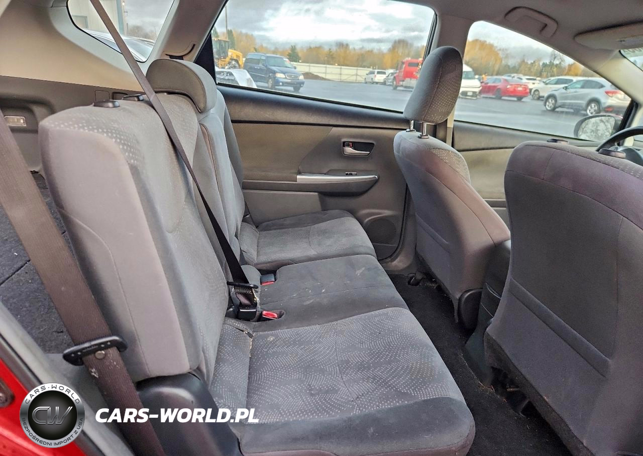 2014 Toyota Prius V VIN:JTDZN3EU3E3335085 - 10