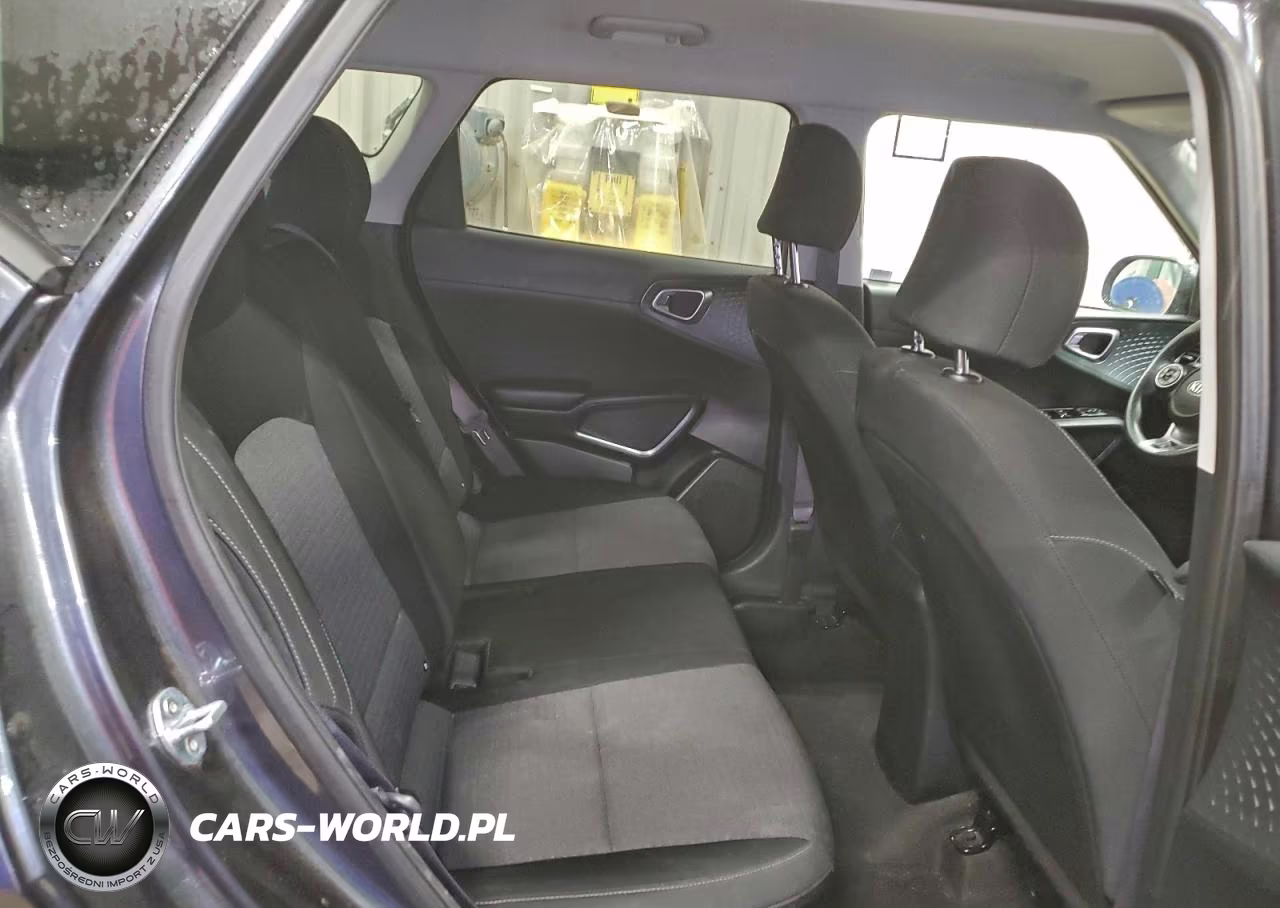 2021 Kia Soul VIN:KNDJ23AU2M7771946 - 10