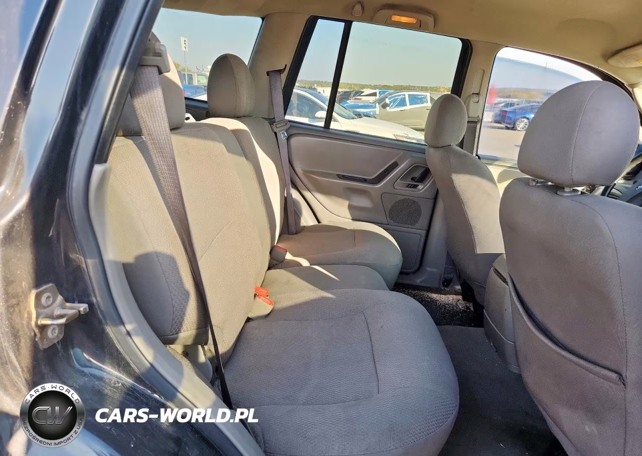 2004 Jeep Grand Cherokee Laredo VIN:1J4GX48N14C435772 - 11