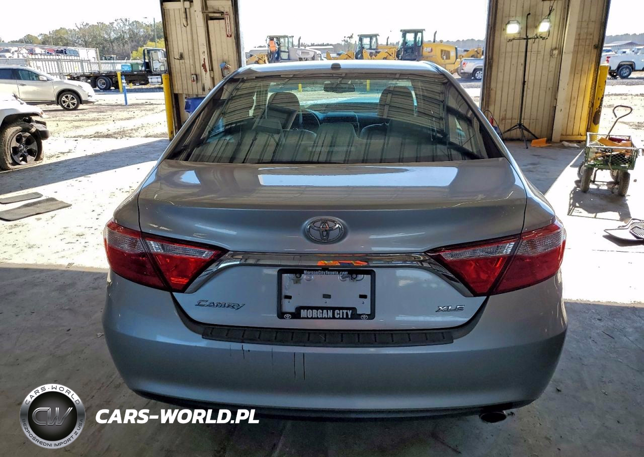 2017 Toyota Camry Le VIN:4T1BF1FK6HU699401 - 6
