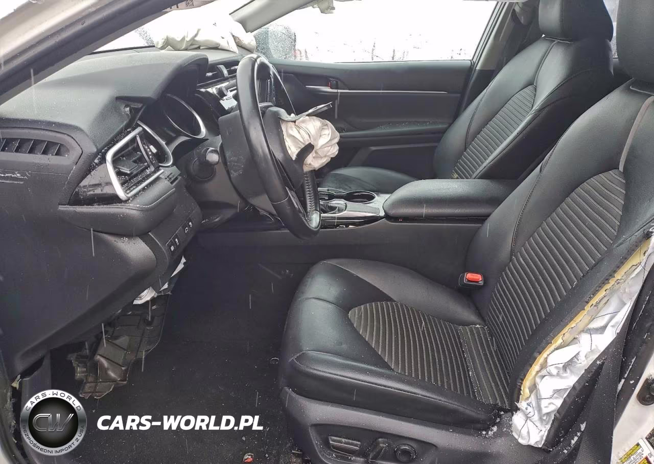 2018 Toyota Camry Se VIN:4T1B11HK4JU582773 - 7